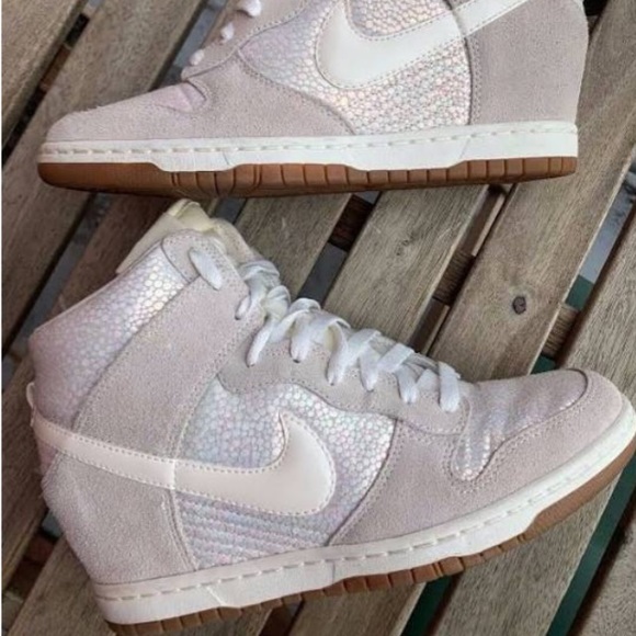 nike dunk sky high shoes